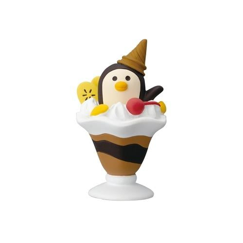 DECOLE｜Concombre Figurine Penguin Chocolate Parfait 34mm×38mm×H60mm
