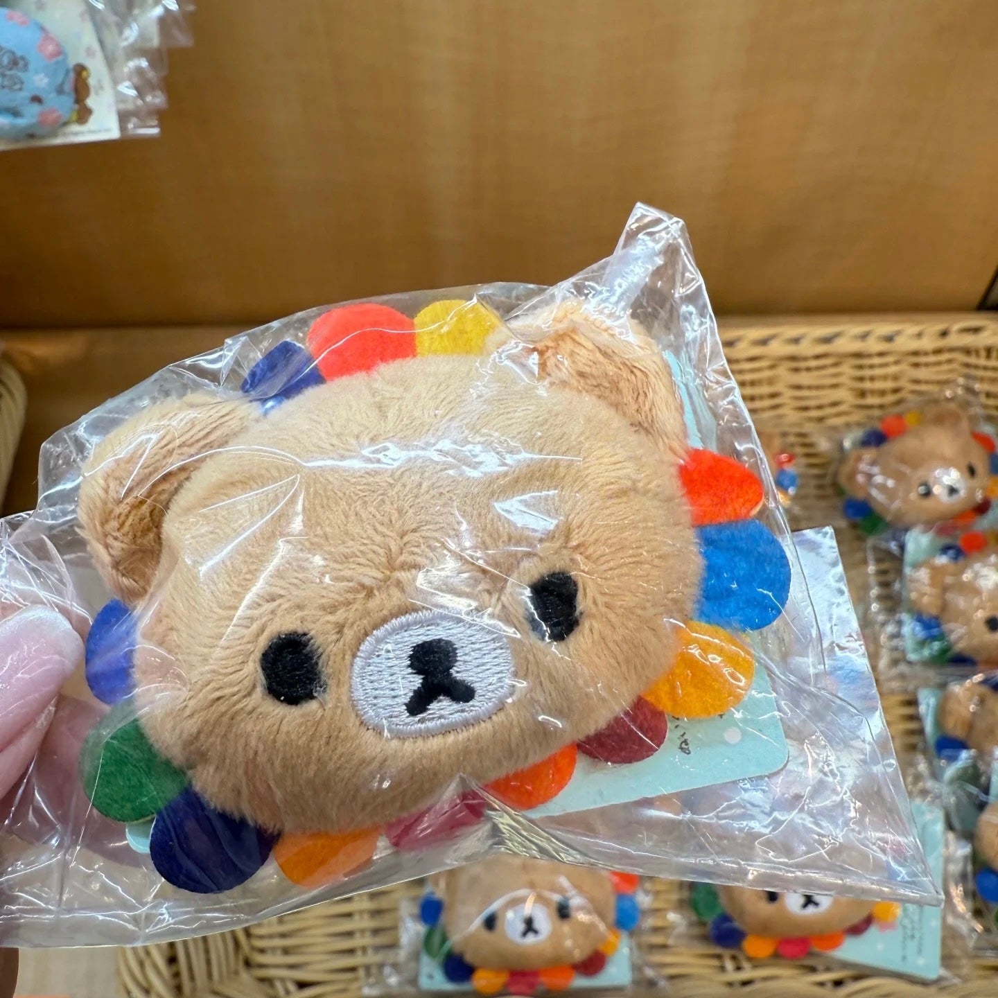 SAN-X | Rilakkuma Chairoikoguma Plush Badge 80 x 60 mm (Ensemble Tour)