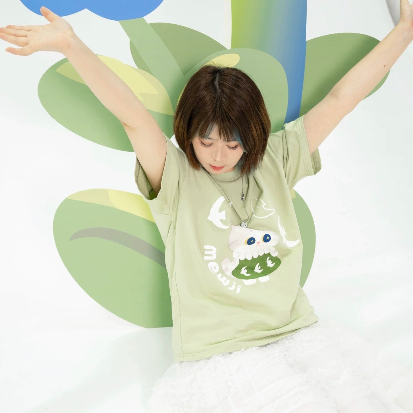 MEWJI♡ Cat Tee T-shirt (Avocado Green)