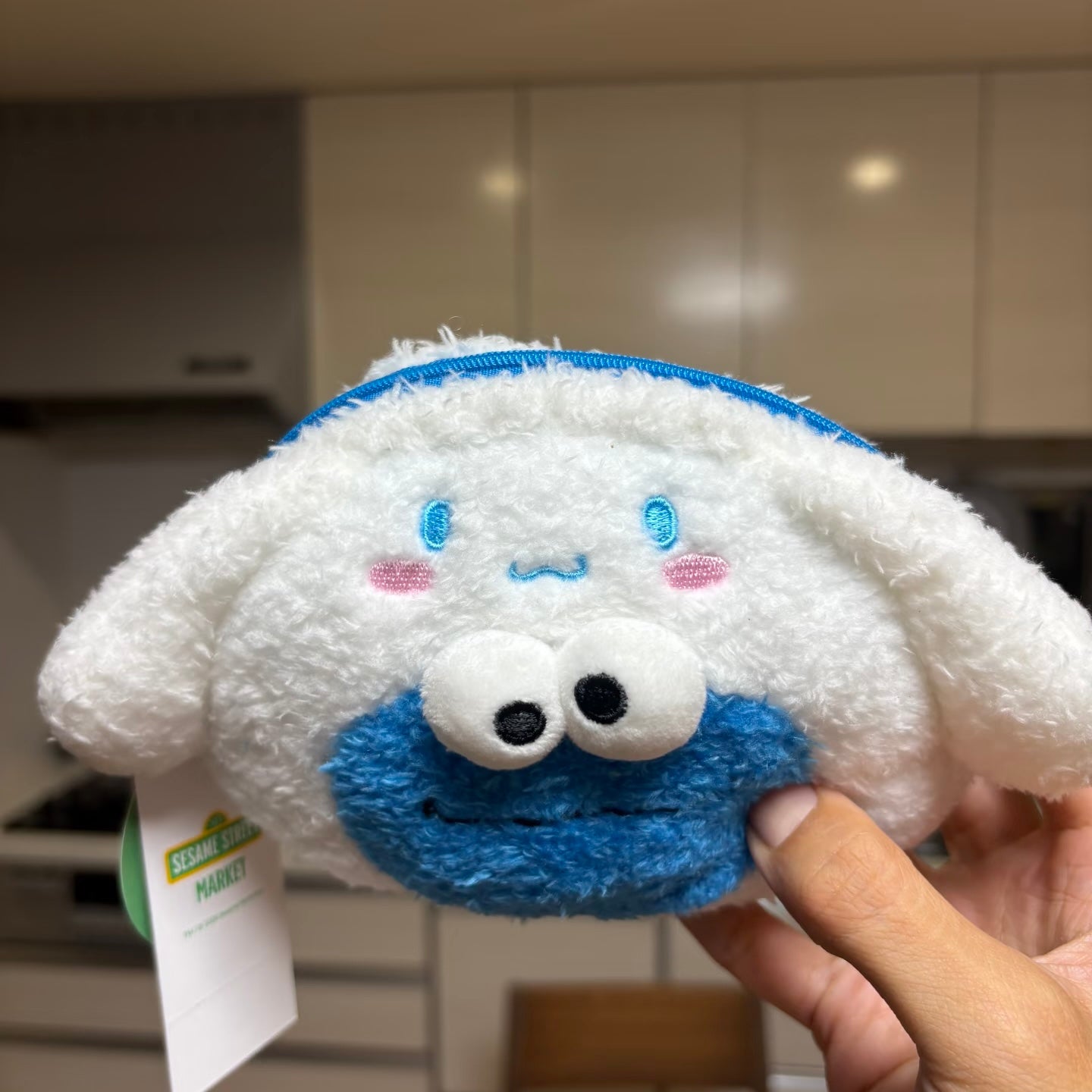 SESAME STREET MARKET x SANRIO | Cookie Monster x Cinnamoroll Face Pouch