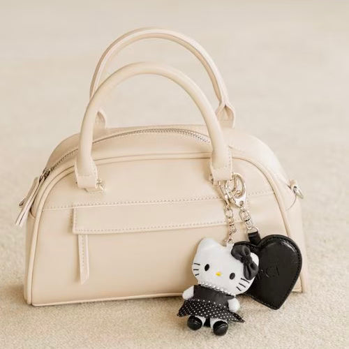 and St Me% x Sanrio Hello Kitty | Mini Mascot Holder Plush Keychain 13cm 5th Ver. (Pearl & Polka Dot Dress Black)