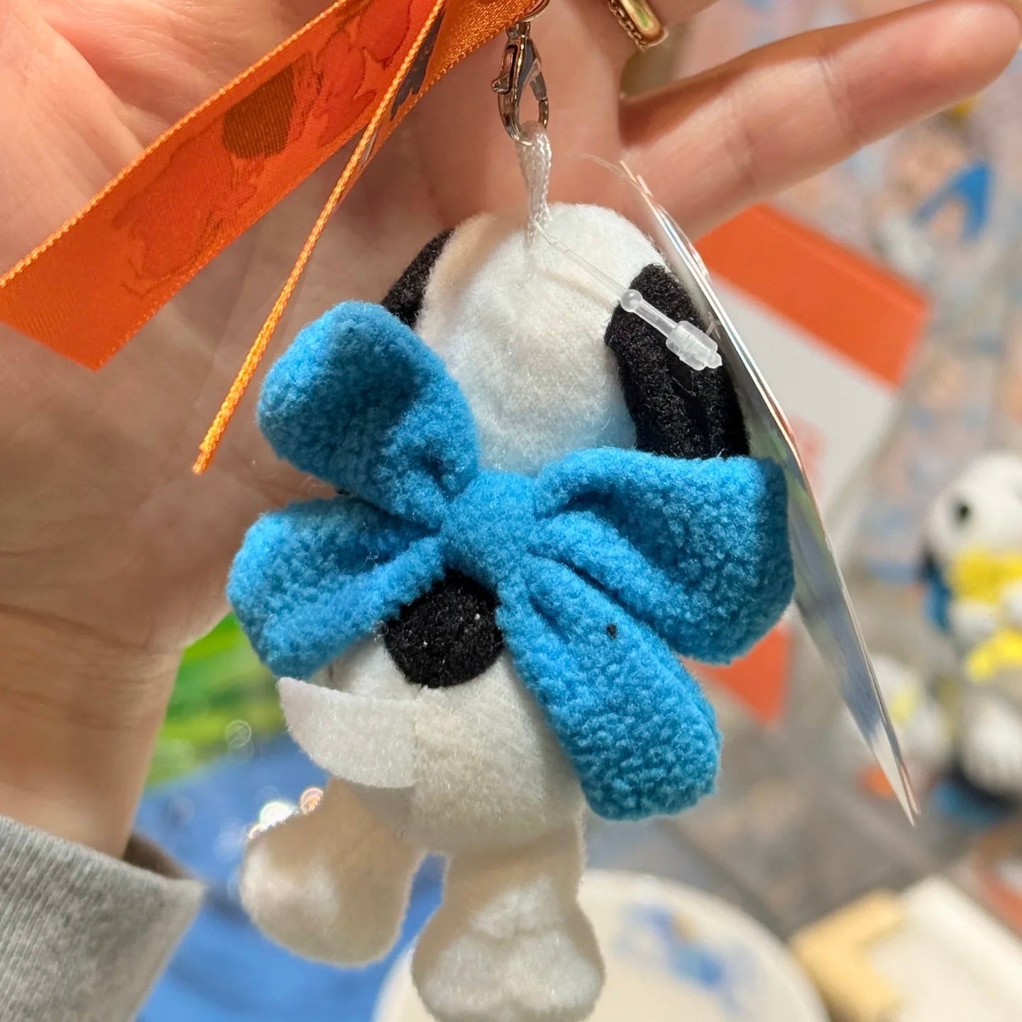PEANUTS | SNOOPY and LINUS Blue Bow Mascot Holder Bag Charm with Carabiner H8 x W6 x D5.5 cm