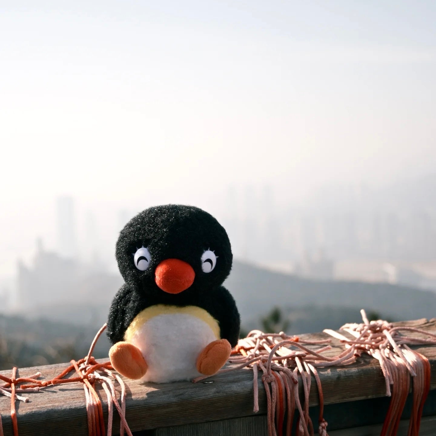 Pingu | Rolling Plush Toy Plush Doll 110x120x85mm (Smiling)
