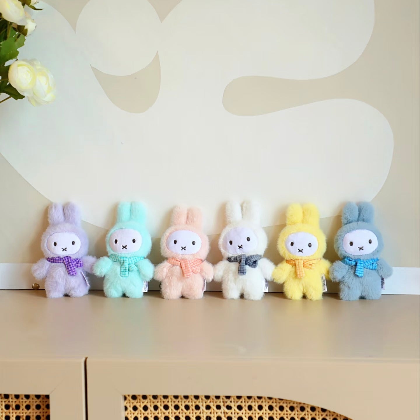 VIPO x Miffy | Macaron Standing Plush Keychain Blind Box 14cm Approx. Random (Order six to get a complete box)