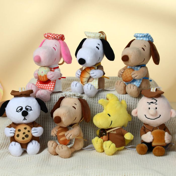 PEANUTS | Snoopy Secret Bakery Plush Keychain Blind Box 30cm (Shipped Randomly)