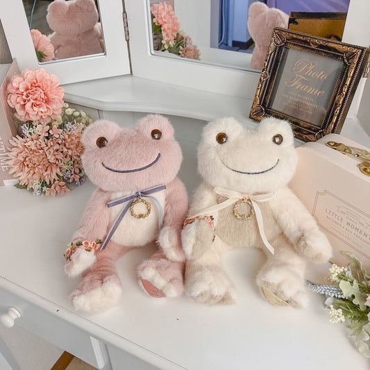 Pickles the Frog | Bean Doll Plush Toy 15.5×13×14cm (Enchante Pink)