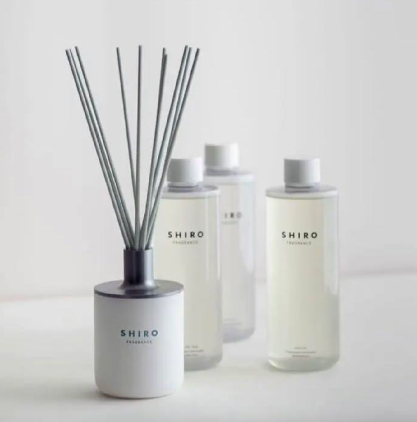 Shiro | Home Fragrance Diffuser Liquid ////