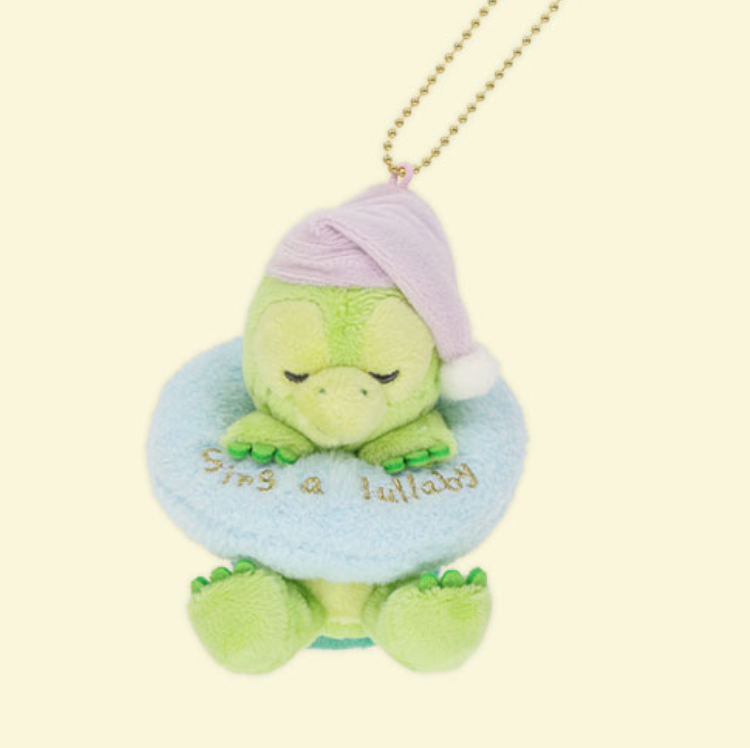 Disneyduffys Sweet Dreams Mascot Holder // Olu Mel