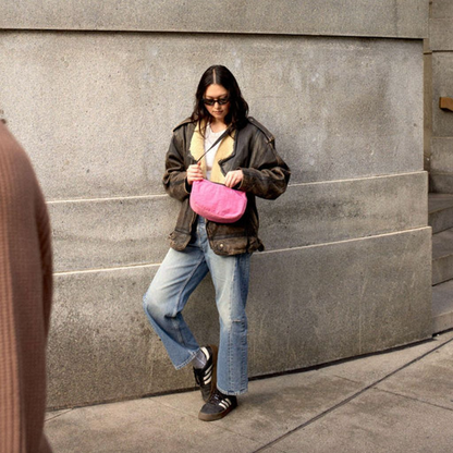 Baggu | Small Nylon Crescent Bag (Azalea Pink) 新月包 尼龙饺子包 超轻防水 肩带可调节