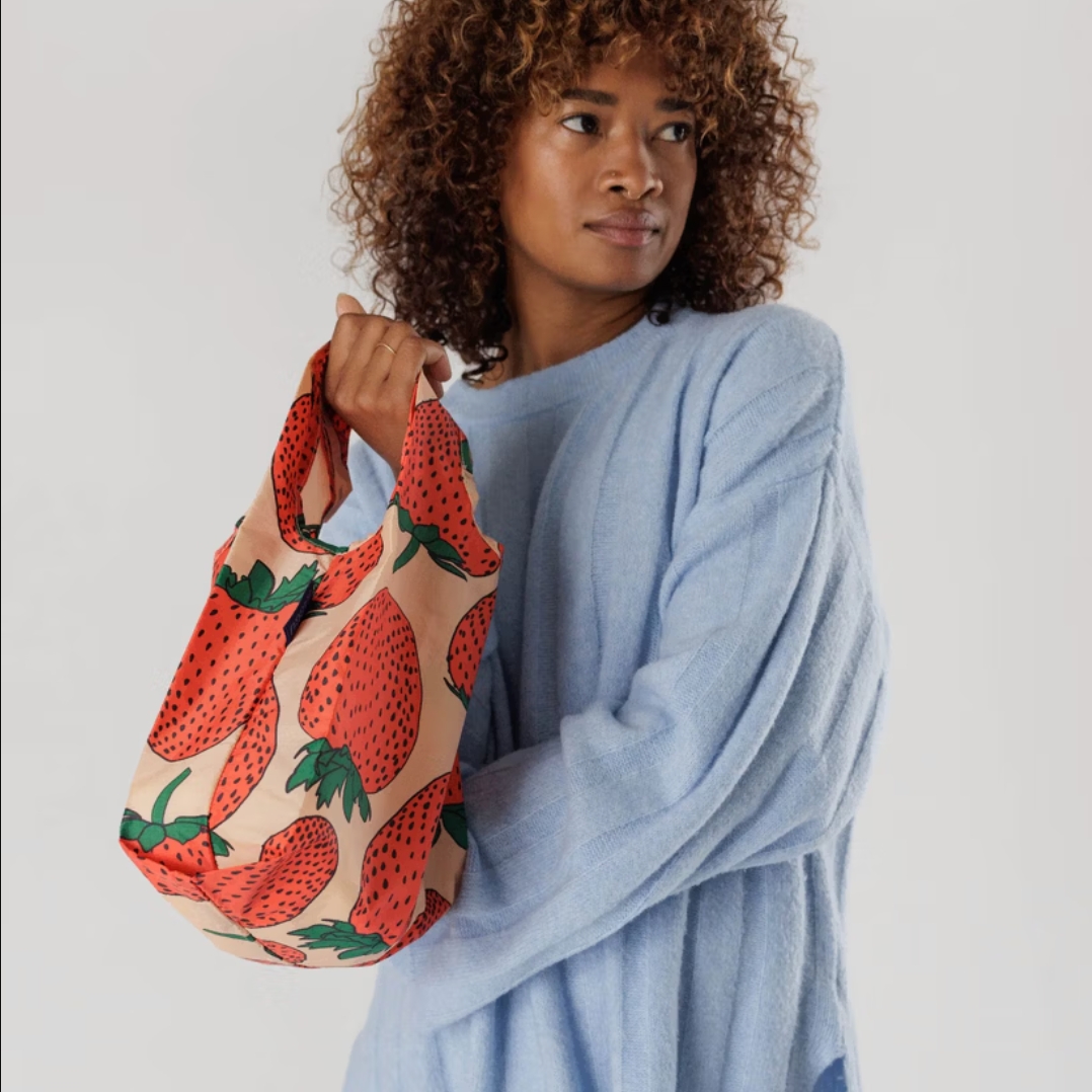 Baby Baggu Strawberry