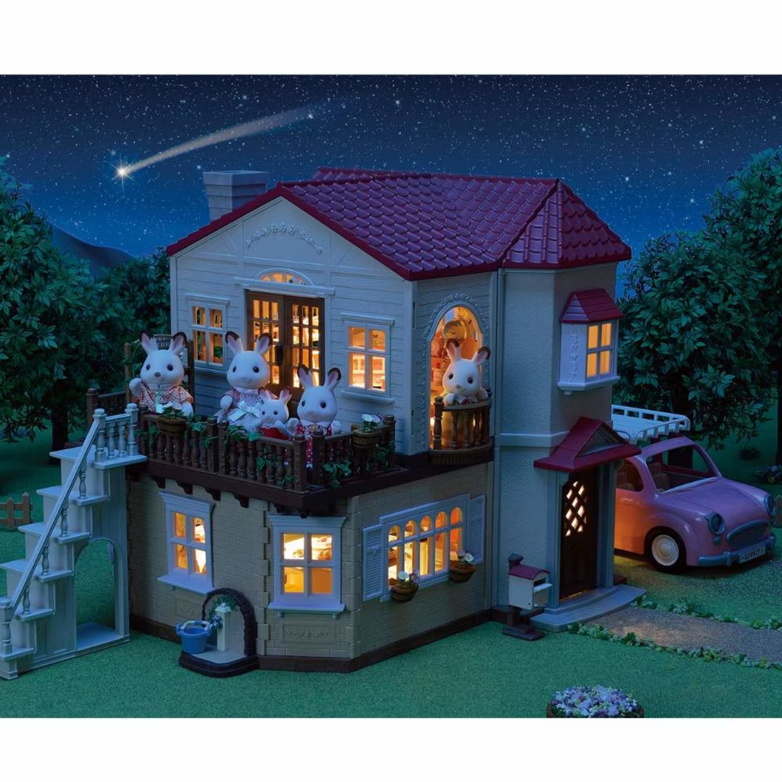 Sylvanian Families | Red Roof Country Home With Attic