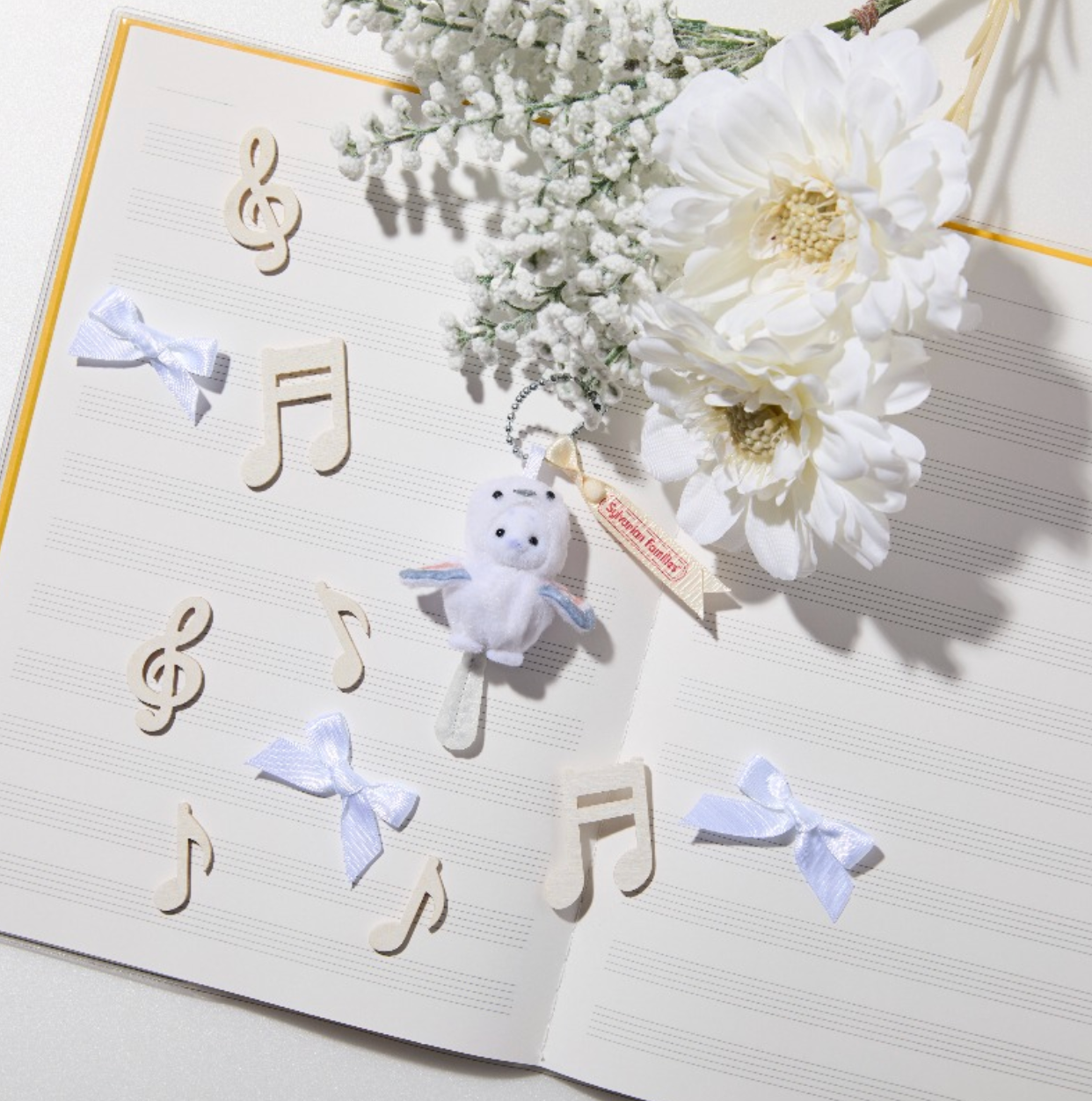 【Jp】Sylvanian Families | Baby Seal Shimaenaga Keychain Costume 78 X 28 140Mm