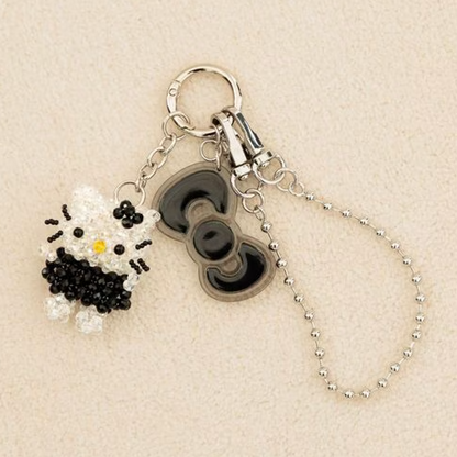 Me% x Hello Kitty | Beaded Keychains Bag Charm 14.5cm Approx. (Black)