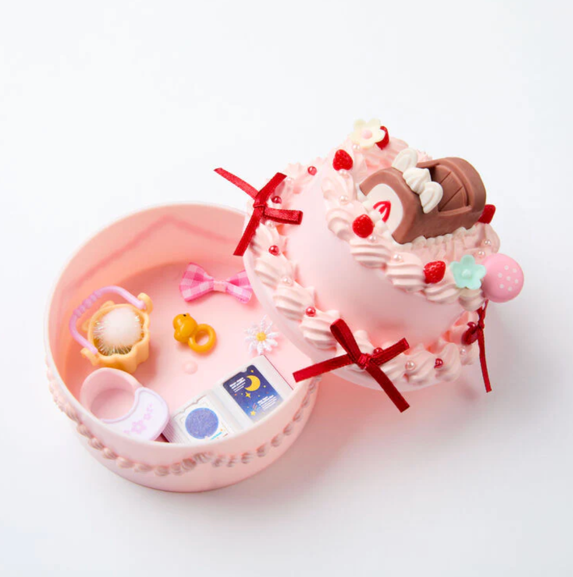 Sylvanian Families | Strawberry Anniversary Whipped Cream Sweets Kit Crepe Decoden