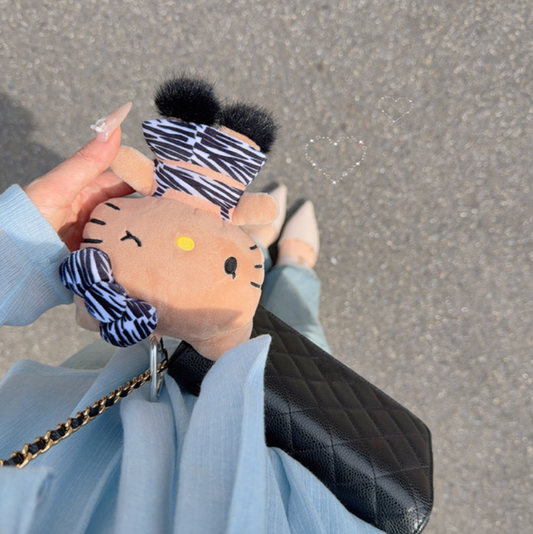 GRL x Hello Kitty | Sunburn Mascot Holder Bag Charm Keychain 155x100x60mm (Zebra Print)