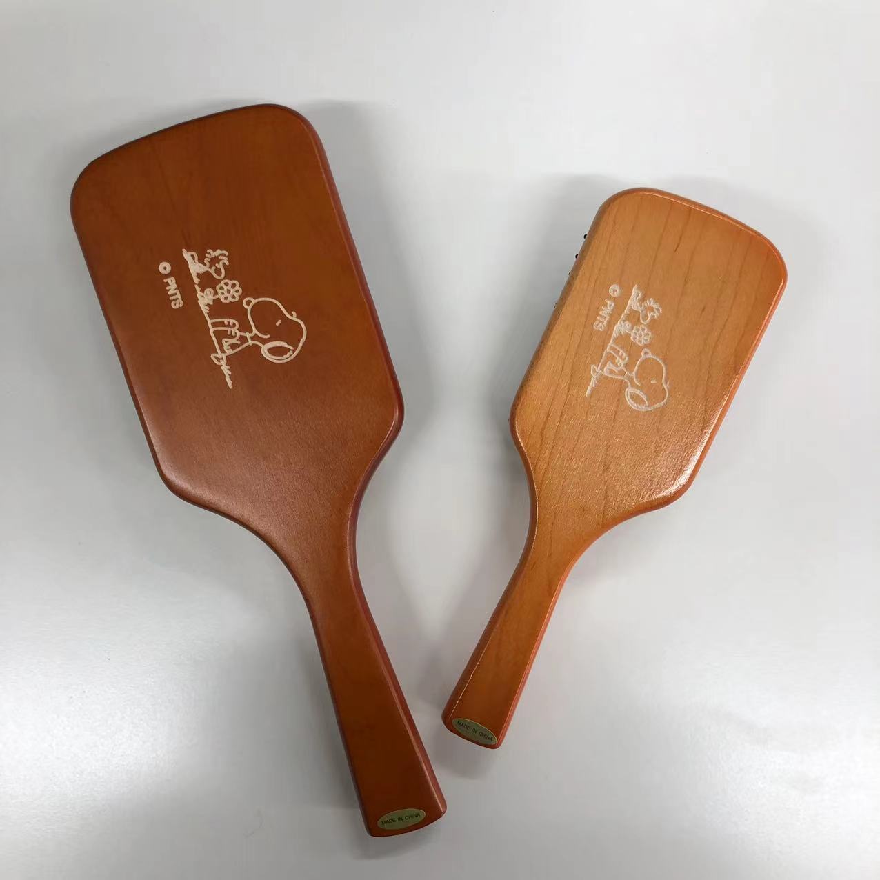 Aveda X Peanuts | Wooden Paddle Brush L Snoopy & Woodstock