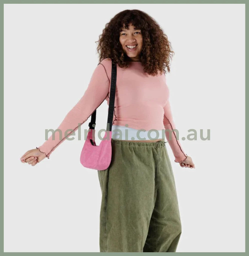Baggu | Small Nylon Crescent Bag (Azalea Pink) 新月包 尼龙饺子包 超轻防水 肩带可调节