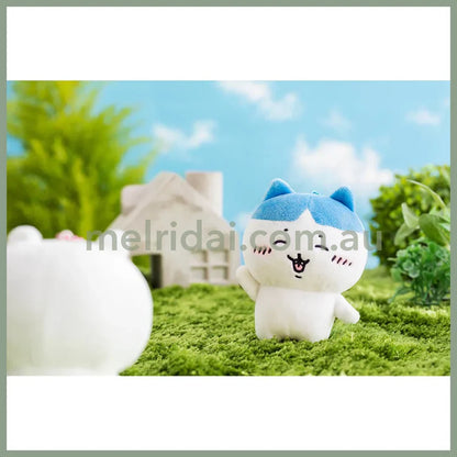 Chiikawa | Mascot Holder Plush Keychain (Hachiware) H110×W90×D55Mm 吉伊卡哇 玩偶挂件/包挂/钥匙链（中分小八）