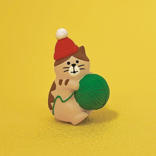 Decole | Concombre Christmas Series Doll Naughty Cat 72×37×68 Mm