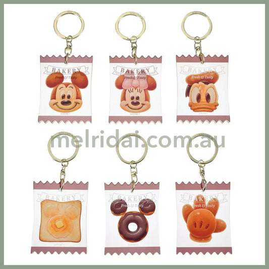 Disney | Secret Key Holder 10×6.8×3Cm (Mickey’s Bakery Collection) 东京迪士尼 挂件盲盒（米奇烘焙系列）