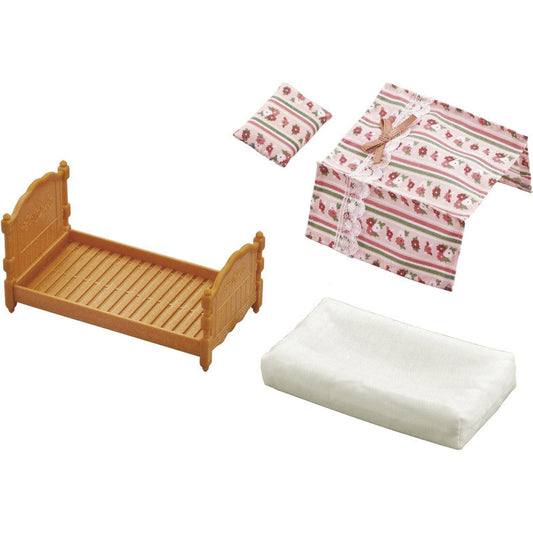 【JP】Sylvanian Families | Furniture Set Bed & Comforter 11.5 x 6.3 x 6.1 cm