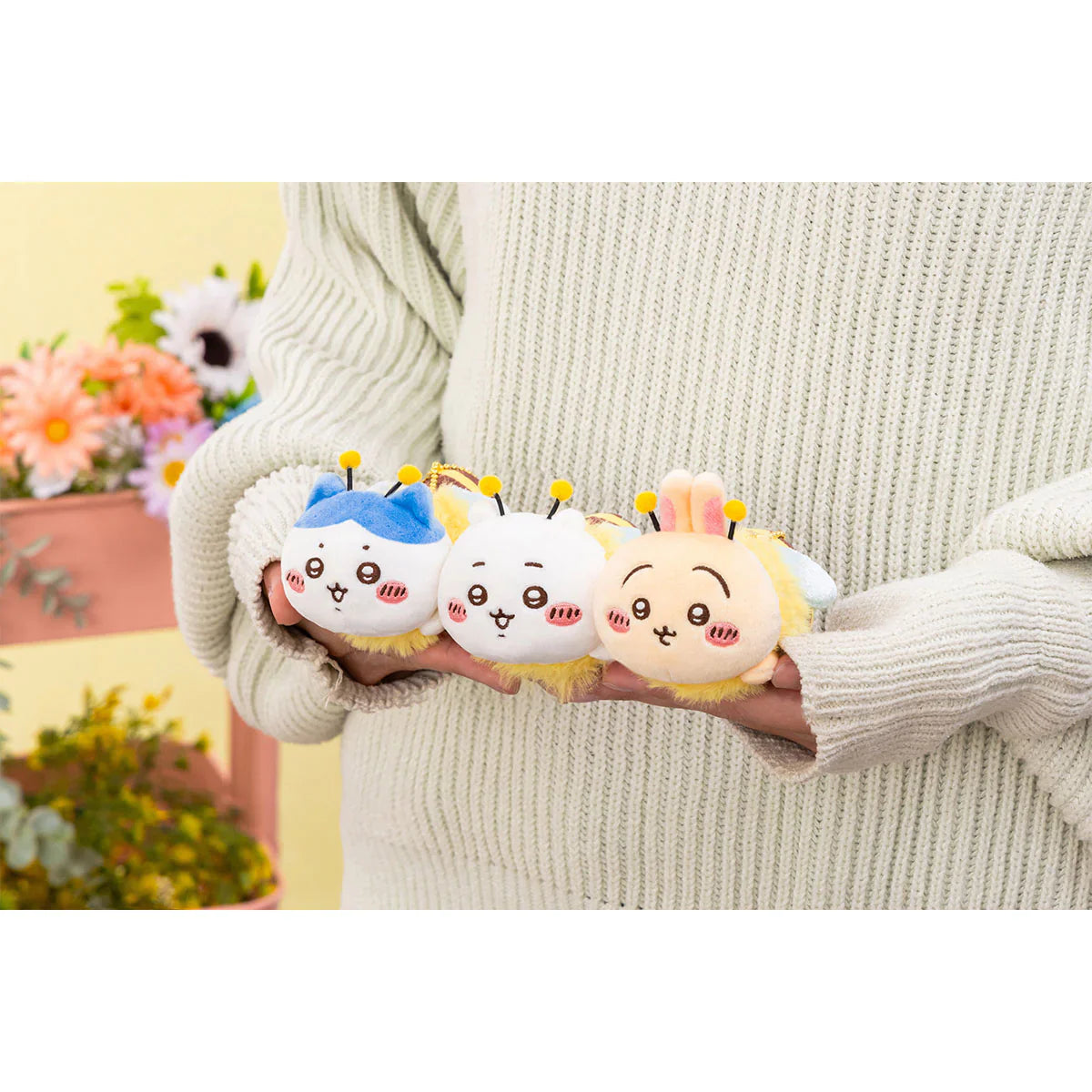 Chiikawa | Mascot Holder Keychain H60×W65×D90Mm (Bee) 吉伊卡哇 毛绒挂件/包挂/钥匙链（小蜜蜂系列）