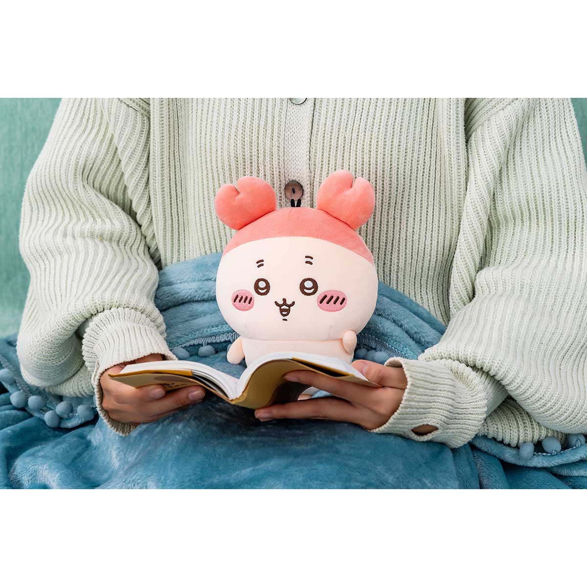 Chiikawa | Plush Toy H220 X W140 D80Mm 小可爱吉伊卡哇 古本小脚公仔/毛绒玩偶