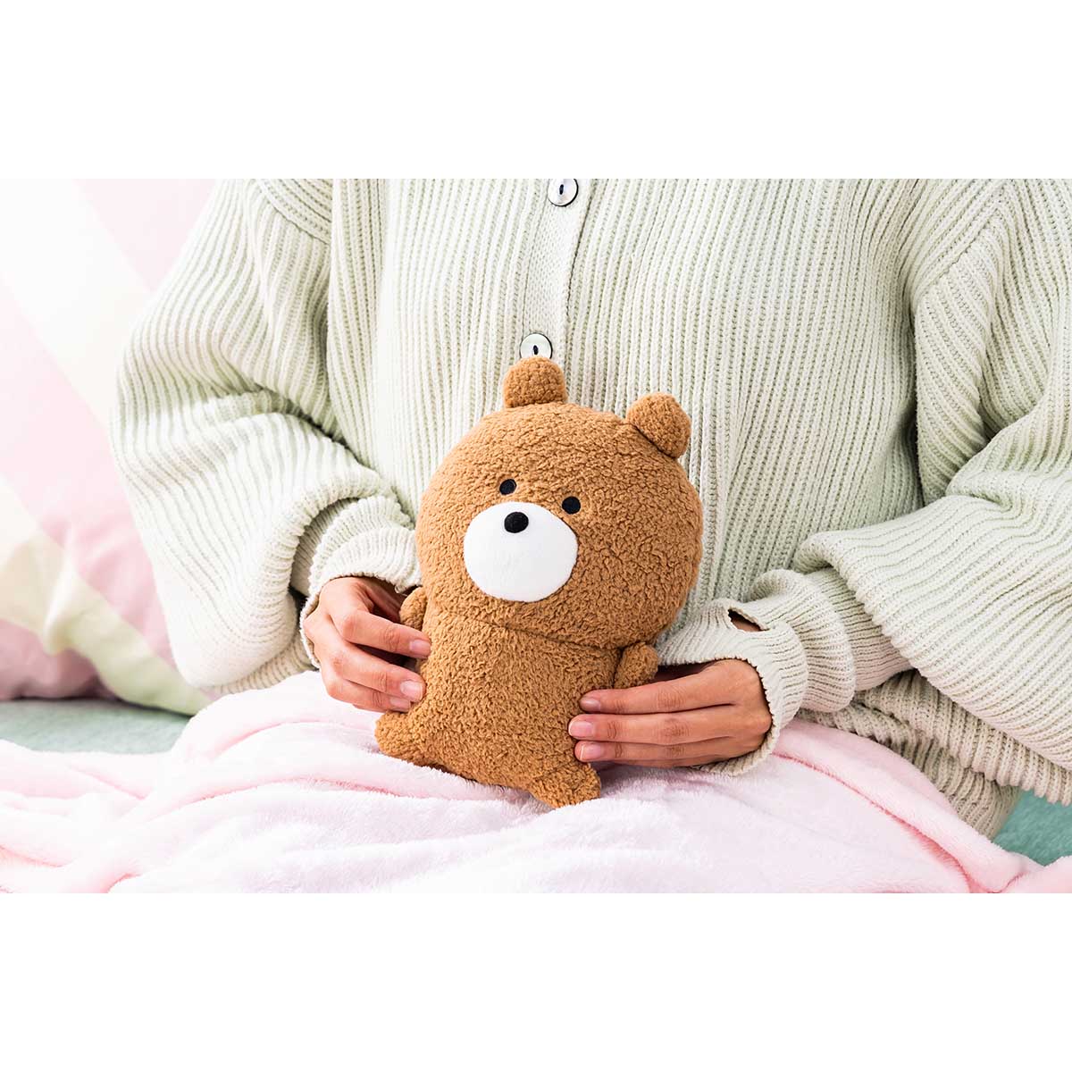Chiikawa | Plush Doll 210×W160×D100Mm 吉伊卡哇 吉伊小熊玩偶/公仔