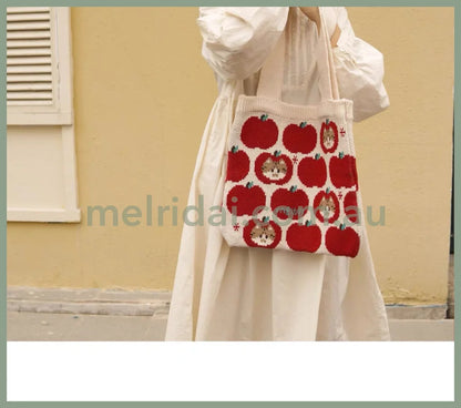 Mewji Knitted Tote Bag (Apple)
