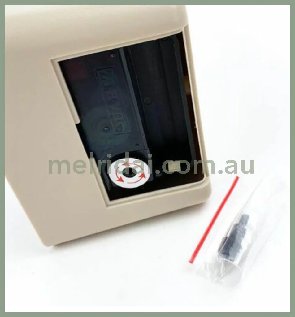 Peanutssnoopy Clock Pata-Pata Beige 9.3*17.6*6.9Cm