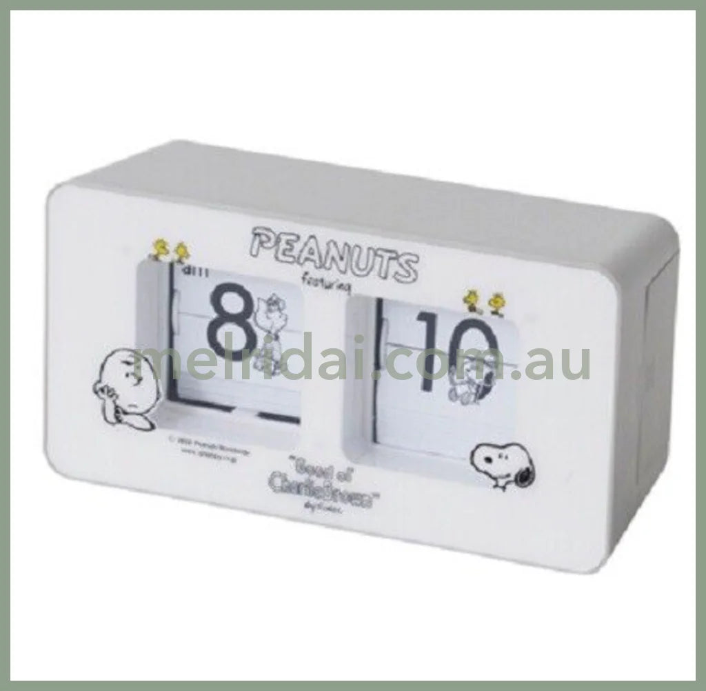 Peanutssnoopy Clock Pata-Pata White 9.3*17.6*6.9Cm