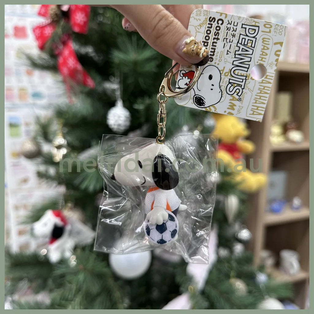 Peanuts | Snoopy Keychain 6.0Cm X 3.3Cm 4.2Cm(Costume-Soccer)