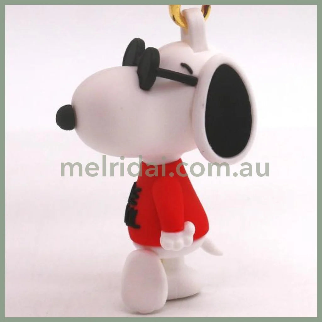 PEANUTS | Snoopy KeyChain 6.0cm x 3.3cm x 4.2cm (JOE COOL)