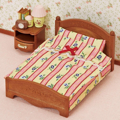 【JP】Sylvanian Families | Furniture Semi-Double Bed Set W97 x H128 x D61 mm