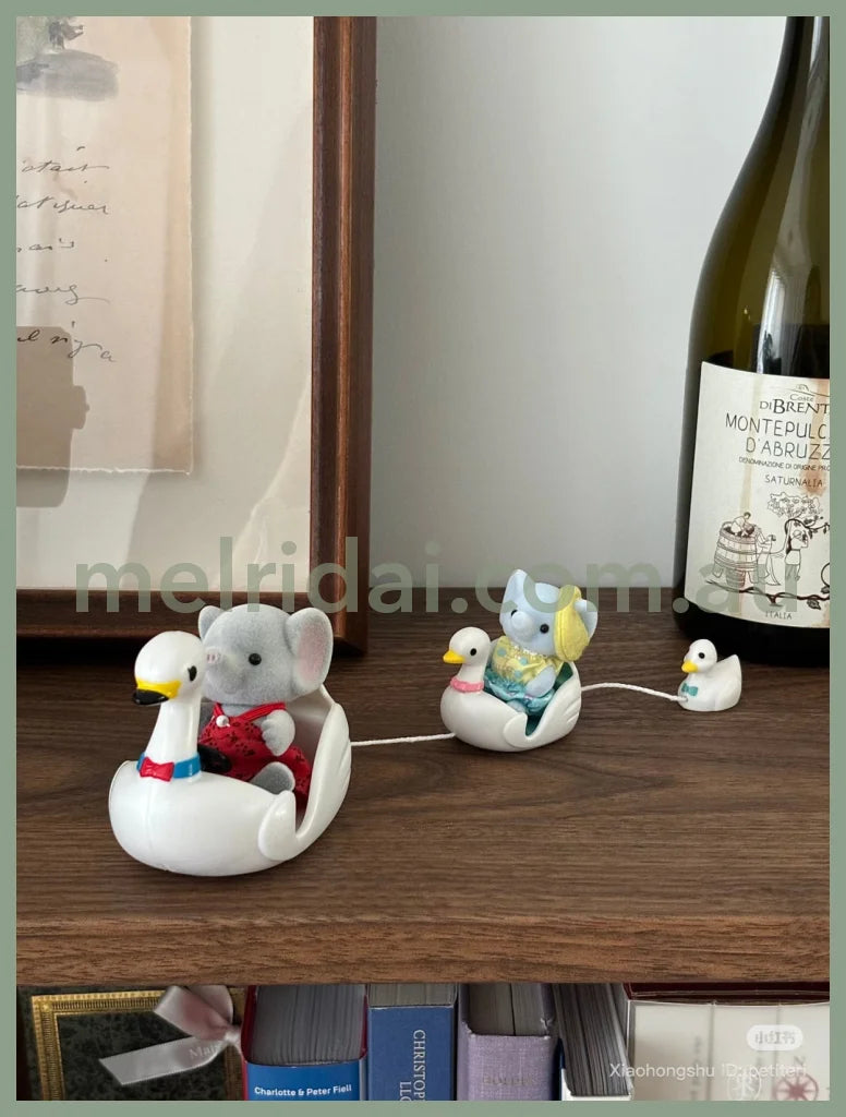 Sylvanina Families | Swan Boat Set - 5046