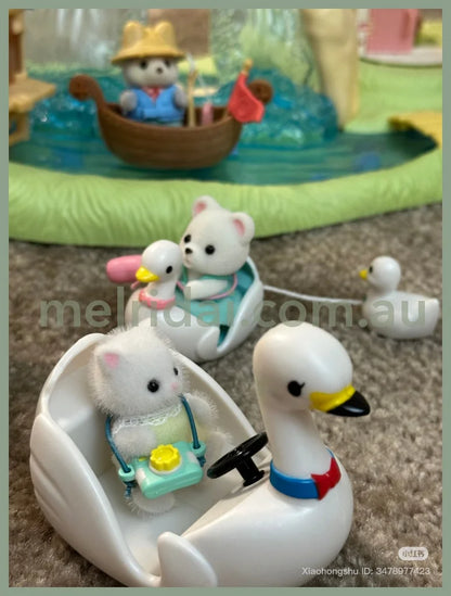 Sylvanina Families | Swan Boat Set - 5046