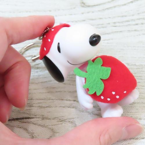 PEANUTS | Snoopy Keyring Keychain 35x57x40mm (Strawberry Flower)