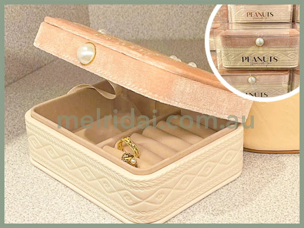 Usjpeanuts Snoopy Warm With You Jewelry Box