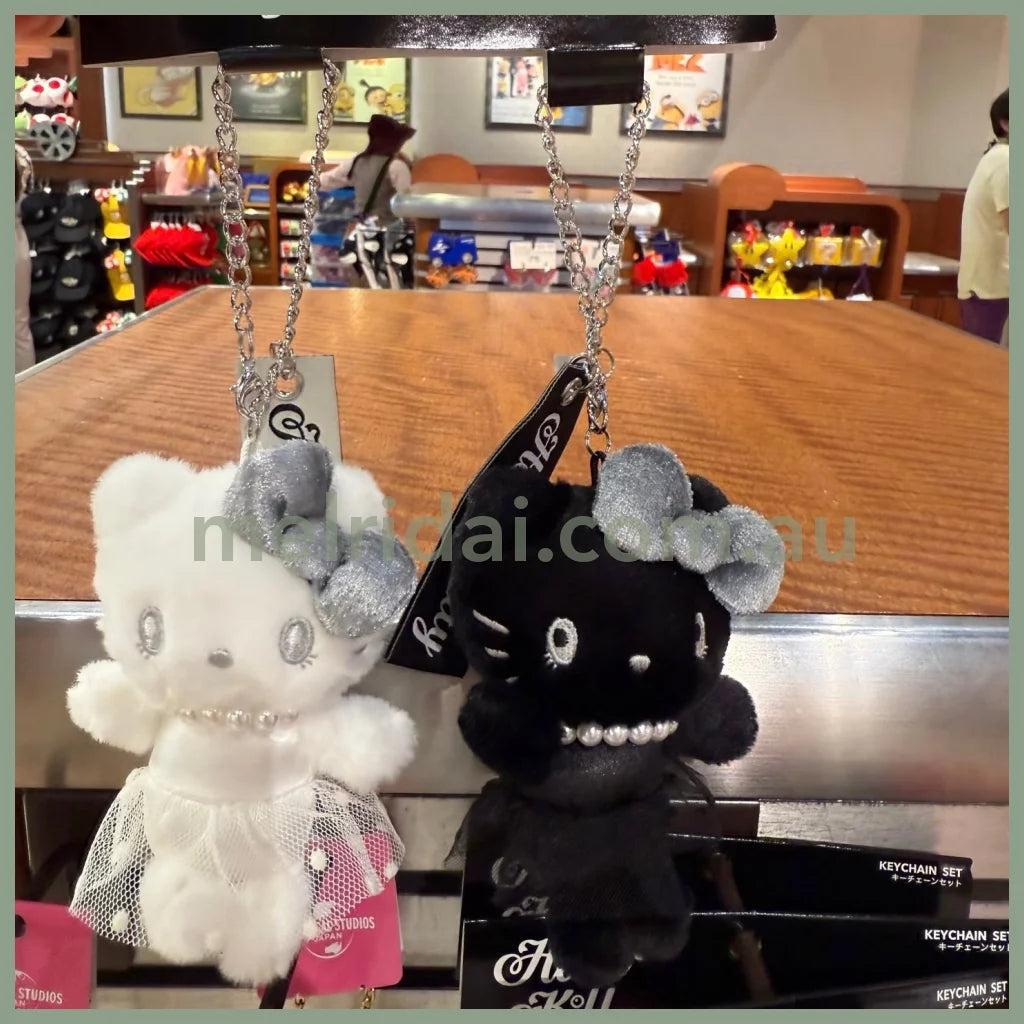 USJ x Hello Kitty | Mascot Holder Plush Keychain Bag Charm (White & Black)