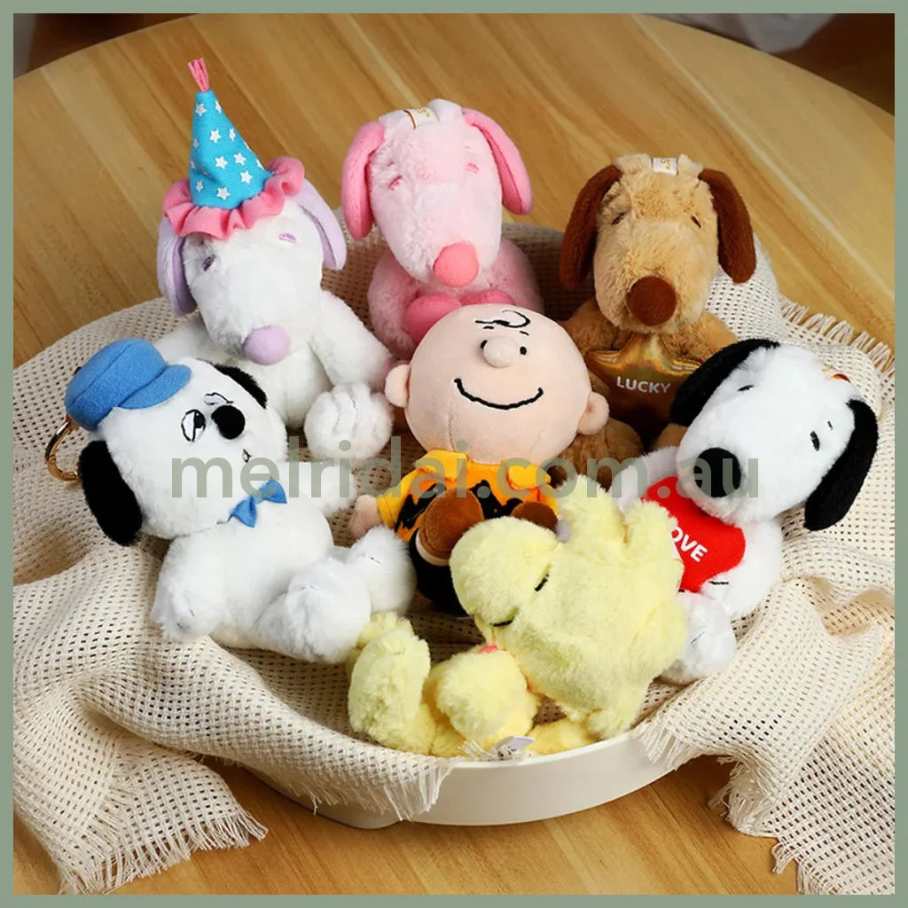 VIPO x Peanuts | Snoopy Cute Pals Series Plush Keychain Blind Box 100 x 100 x 150mm (order six for complete box)