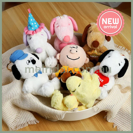 VIPO x Peanuts | Snoopy Cute Pals Series Plush Keychain Blind Box 100 x 100 x 150mm (order six for complete box)