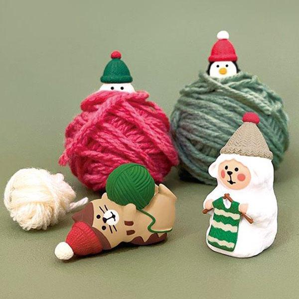 Decole | Concombre Christmas Series Doll Naughty Cat 72×37×68 Mm